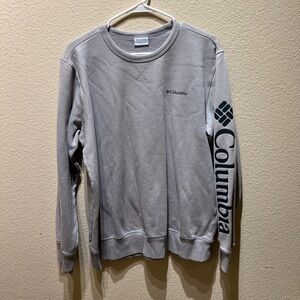 Gray Columbia crew neck size medium
